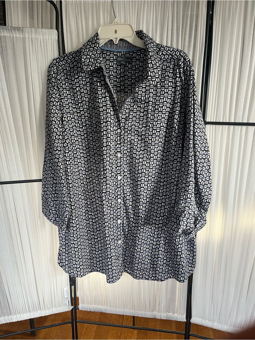 Market & Spruce (Stitch Fix) Navy/Grey/White Geometric Button-Down - Women’s 3X